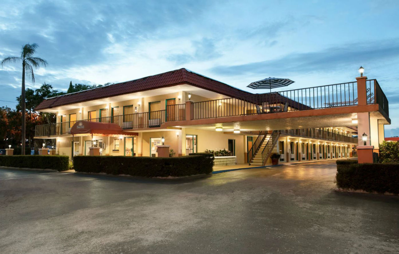 Days Inn By Wyndham Clearwater/Central Eksteriør bilde